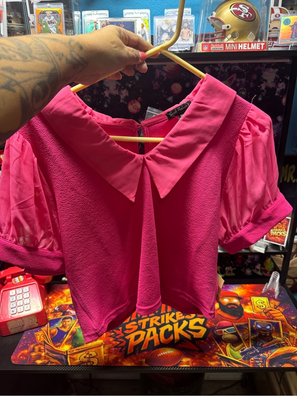 Bright Pink Women's Collared Short-Sleeve Top